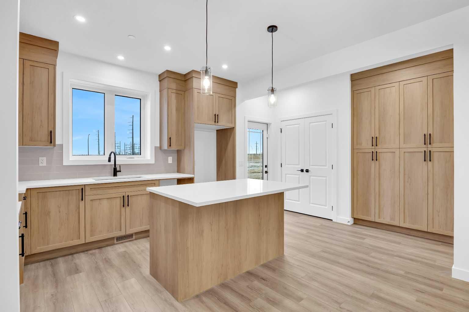 Property Photo: 45 Hotchkiss Gardens SE AB T3S 0T6