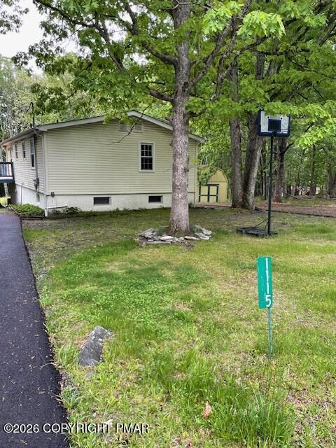 Property Photo: 1115 Falls Road PA 18324