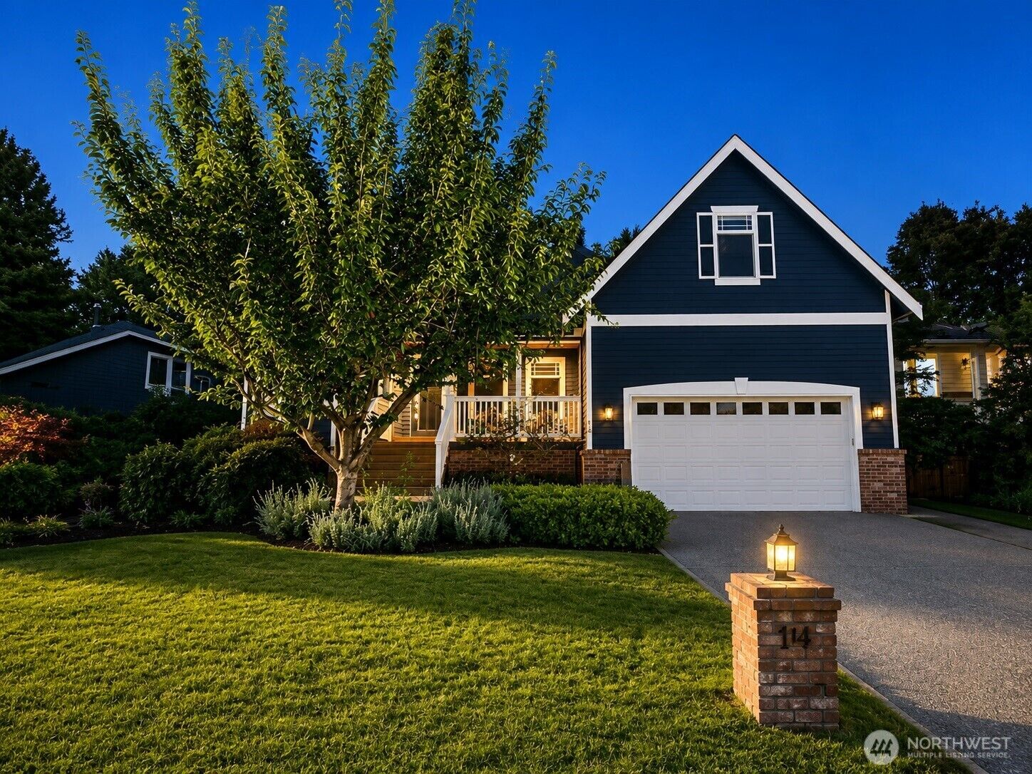 Property Photo:  14  10th Place S  WA 98033 