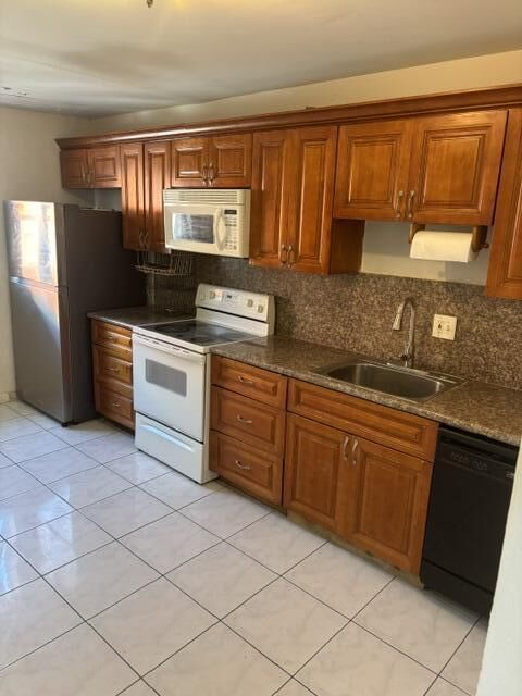 Property Photo: 681 SW 14th Street FL 33441