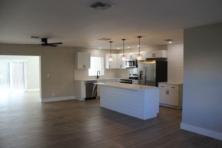 Property Photo: 2104 NE 1st Court FL 33435