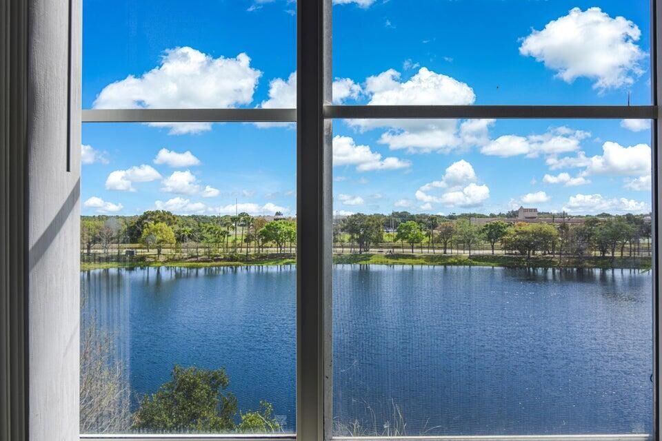 Property Photo:  1660 Renaissance Commons Boulevard 2407  FL 33426 