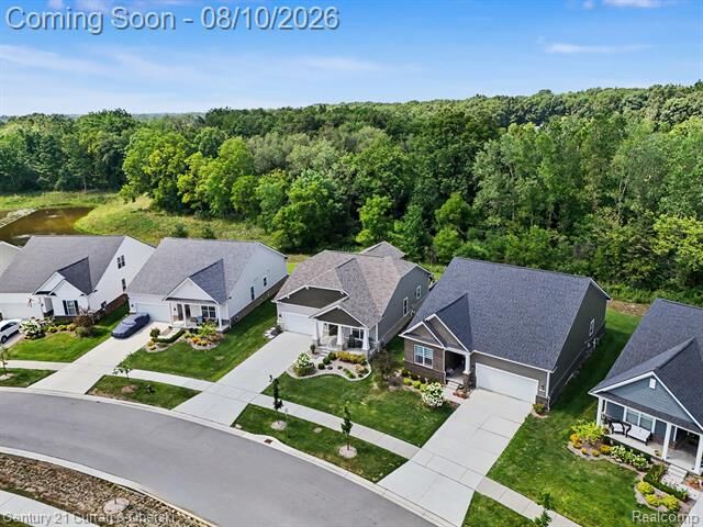 Property Photo: 3631 Park Creek Lane 50 MI 48188