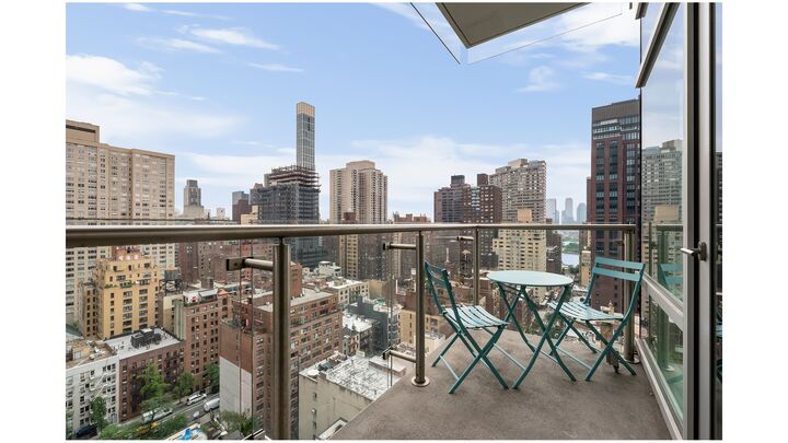 Property Photo: 310 E 53rd Street 19A NY 10022