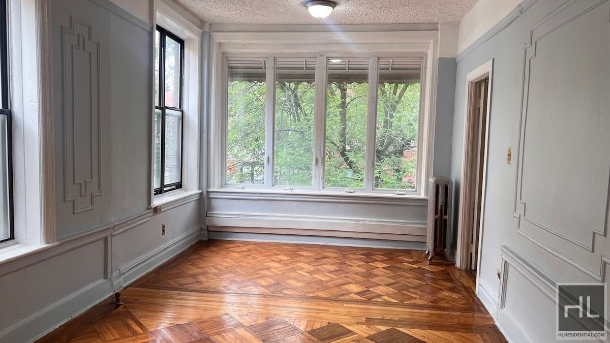 Property Photo: 593 Miller Avenue 2F NY 11207