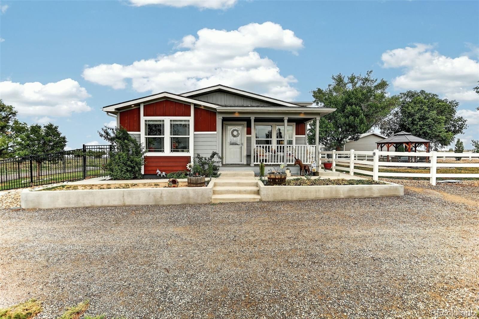 Property Photo:  2739 County Road 29  CO 80621 