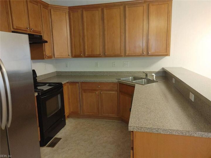 Property Photo: 1517 Parks Ave A VA 23451