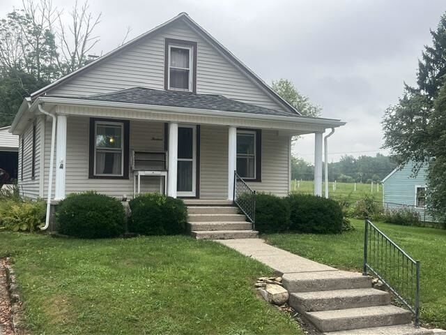 Property Photo: 13 S Maple Street IN 47345