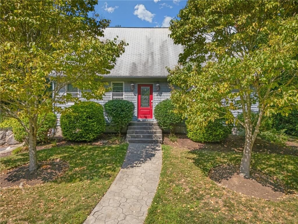 Property Photo: 20 Oakridge Drive RI 02921
