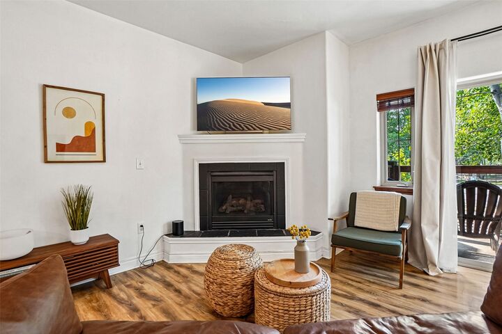 Property Photo:  801 Lakepoint Drive B17  CO 80443 