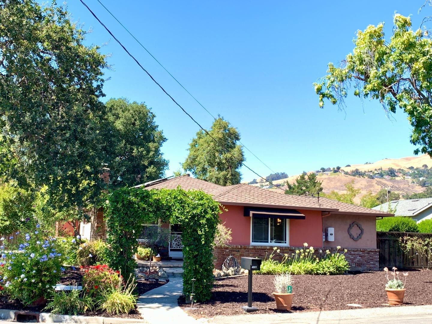 Property Photo:  4001 Golf Drive  CA 95127 