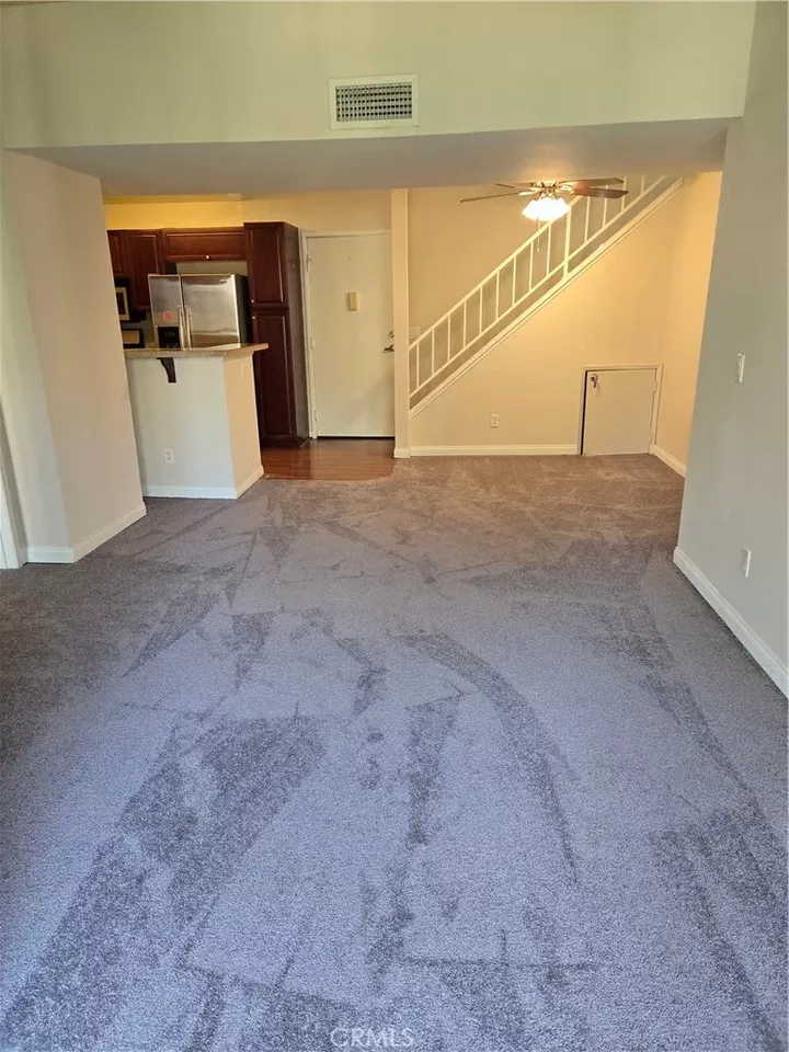Property Photo: 5520 Owensmouth CA 91367