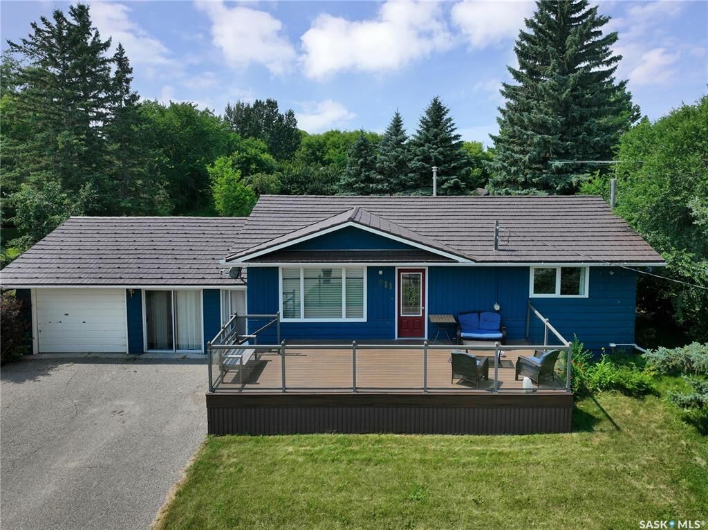 Property Photo:  211 Persson Street  SK S0A 3Y0 