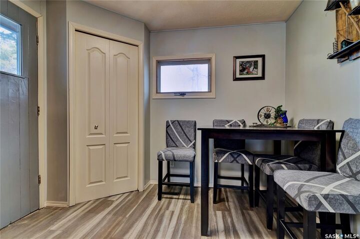 1230 Dewdney Avenue E — photo 1