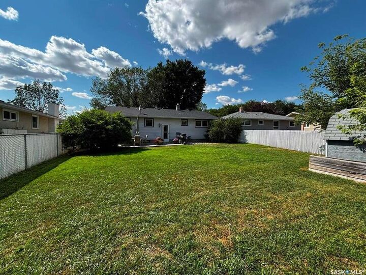 Property Photo: 195 Wells Street SK S4R 5Z6