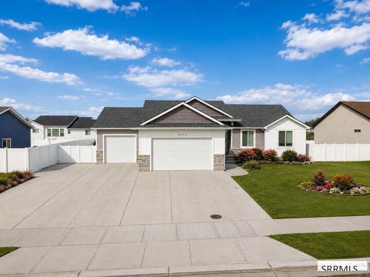Property Photo:  3898 N Catalina Avenue  ID 83401 