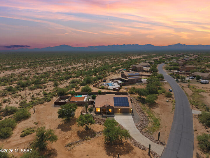 Property Photo:  17739 S Deer Lodge Court  AZ 85629 