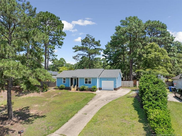 Property Photo: 1005 Christina Street NC 28314