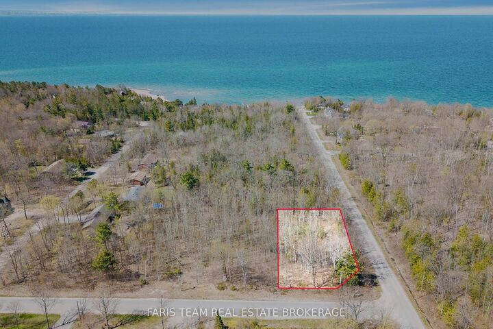 Block C Part 1 Tiny Beaches Road N — photo 1