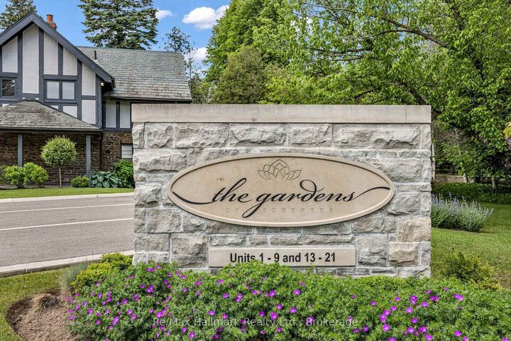 Property Photo: 10 Maple Grove Drive 14 ON L6J 0E1