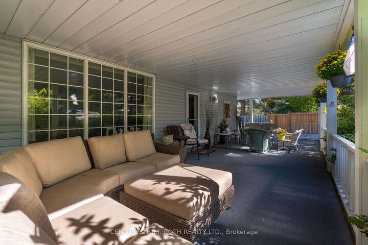 Property Photo: 70 Baldwin Lane ON L4N 2W3