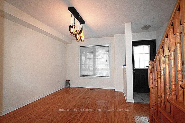 Property Photo: 4885 James Austin Drive ON L4Z 4G7