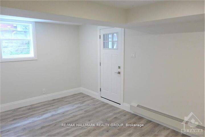Property Photo:  375 Mackay Street 6  ON K1M 2C3 