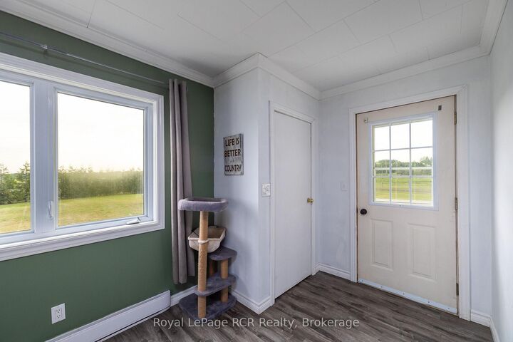 1519 West Road — photo 1