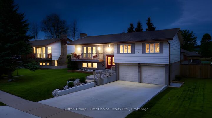Property Photo:  136 Napier Street  ON N0K 1N0 