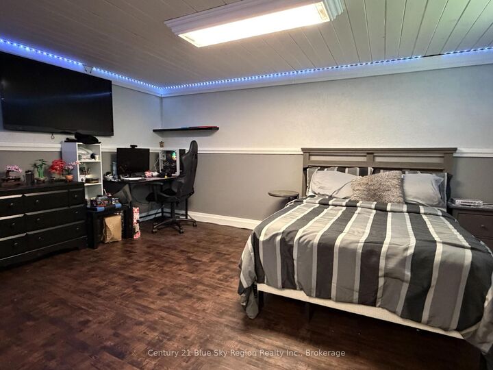 Property Photo:  790 Laurentian Avenue  ON P1B 7T8 