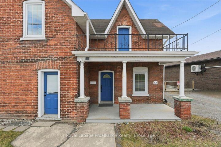 Property Photo: 209 Dundas Street E ON K8V 1M1