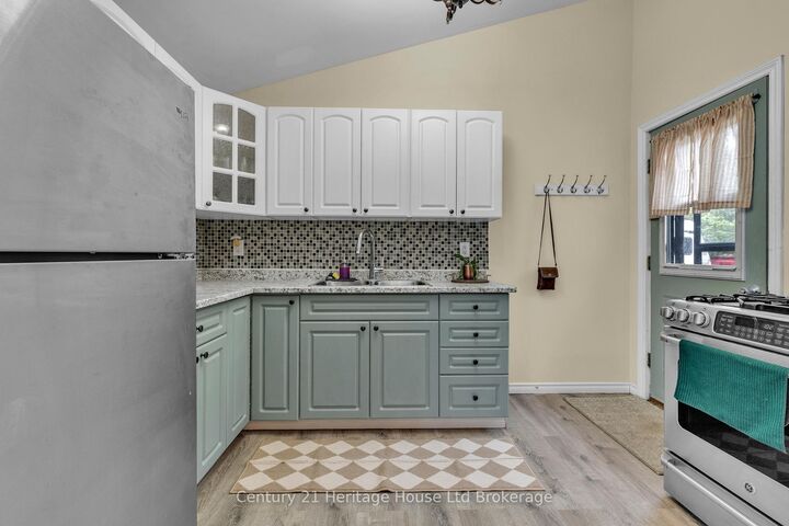 Property Photo: 674 Hayball Street ON N4S 4Z4