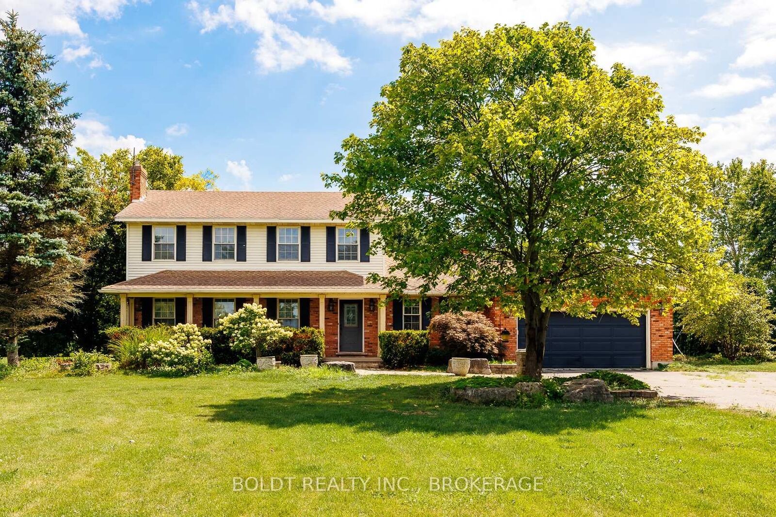 Property Photo: 259 Farr Street ON L0S 1C0