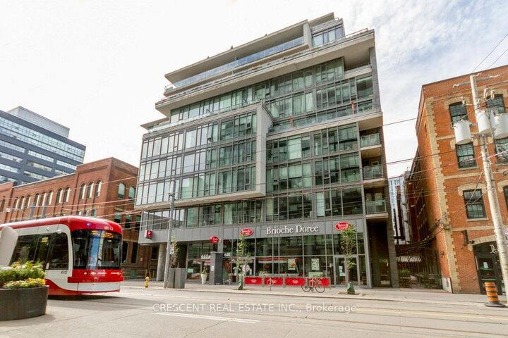 Property Photo:  650 King Street W 402  ON M5V 0H6 