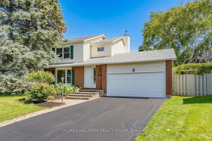 Property Photo:  34 Starling Crescent  ON K2J 2L9 