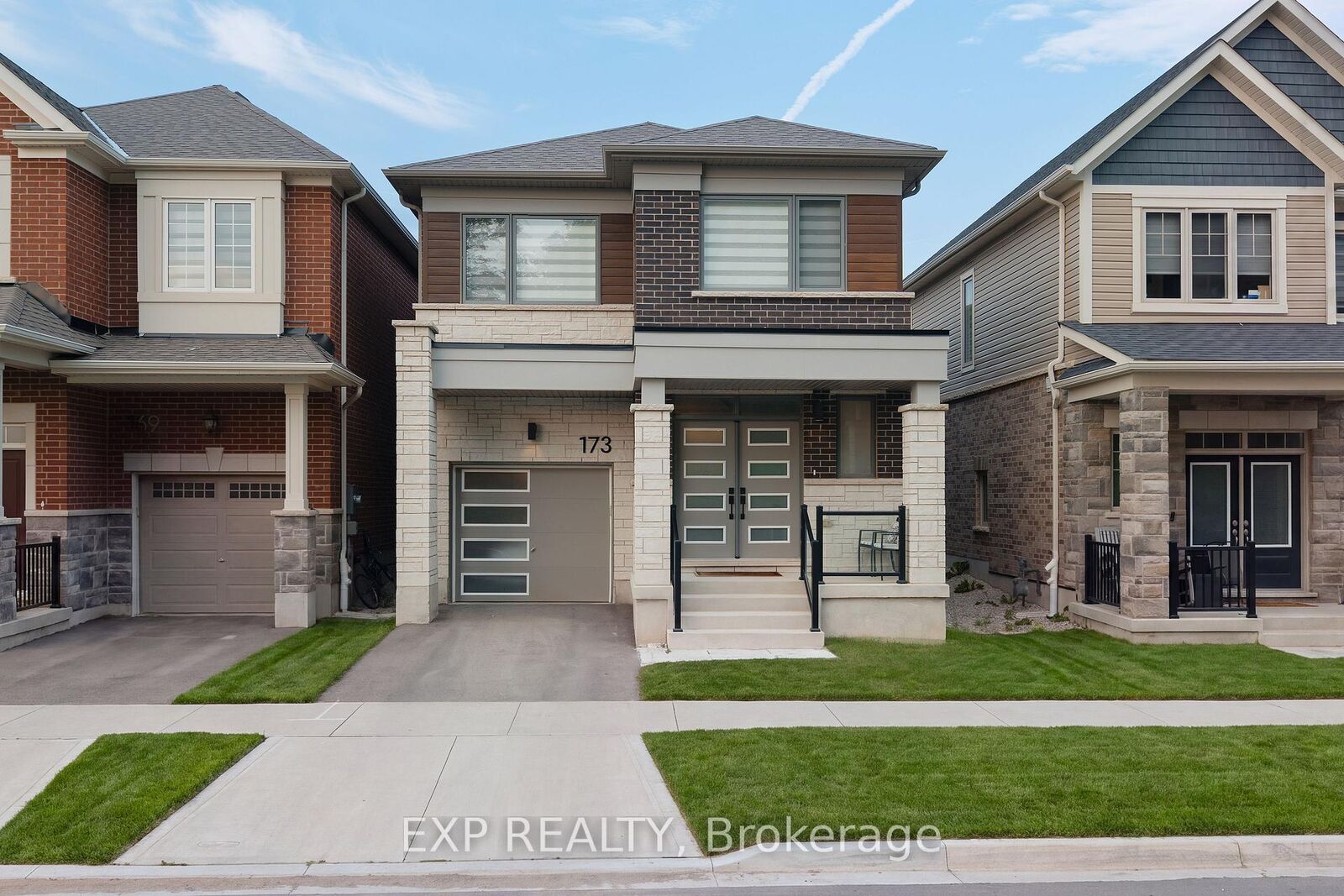 Property Photo: 173 Forestwalk Street ON N2R 0T2
