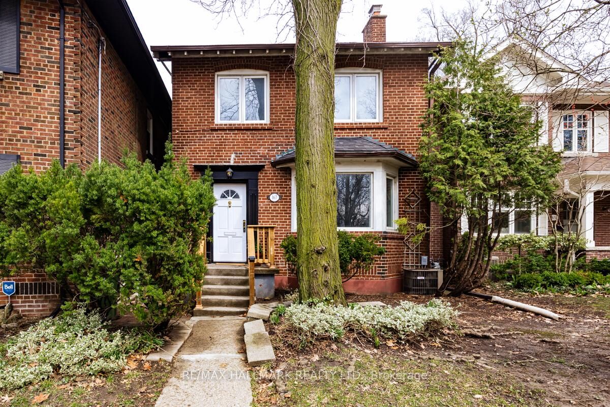 Property Photo: 167 Welland Avenue ON M4T 2J6