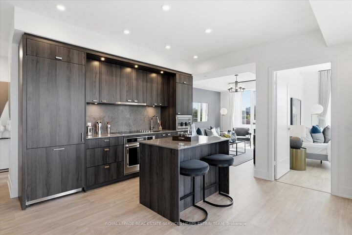 Property Photo: 858 Dupont Street 328 ON M6G 1Z7