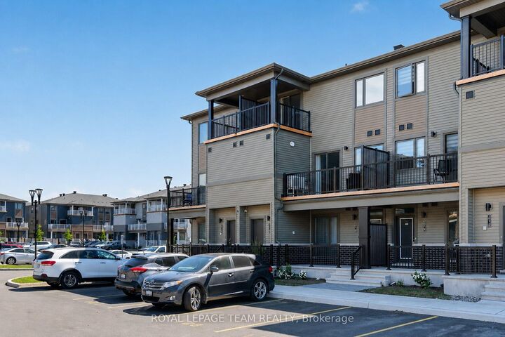 Property Photo:  218 Parnian Private  ON K2J 4H7 