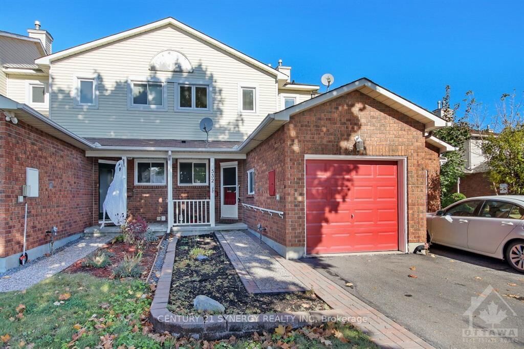 Property Photo: 532 Pocono Crescent ON K4A 1S2