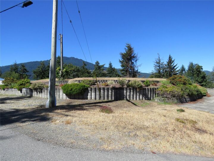 Property Photo: 3799 Panorama Cres BC V0R 1K4