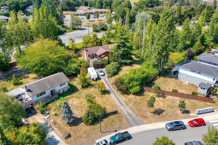 Property Photo: 9254 Rideau Ave BC V8L 1E8