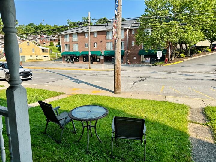 Property Photo:  410 Freeport Rd  PA 15238 