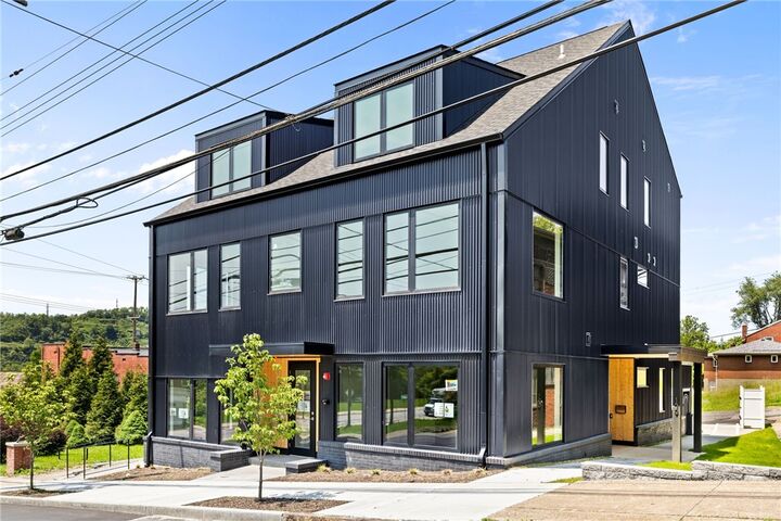 Property Photo:  129 Hazelwood Ave  PA 15207 
