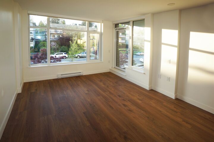Property Photo:  188 Agnes Street 207  BC V3L 0H6 