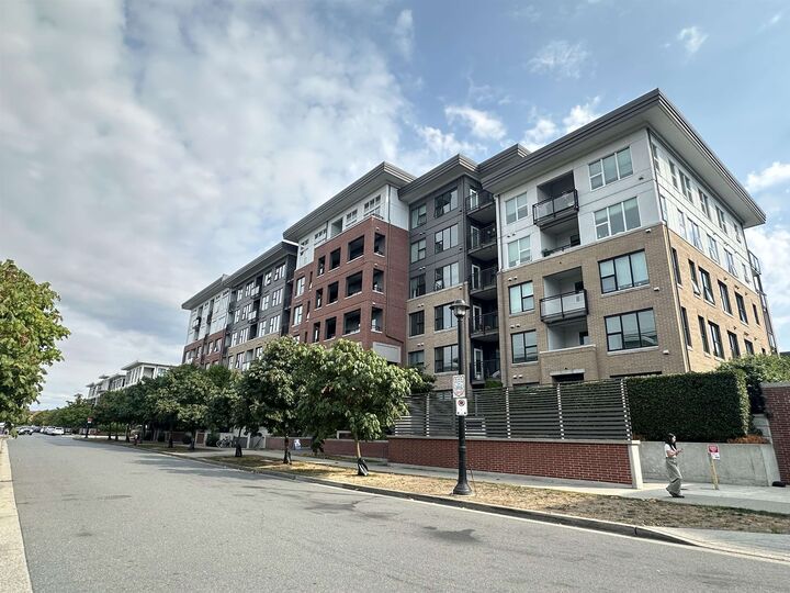 Property Photo:  9388 Tomicki Avenue 613  BC V6X 0P1 