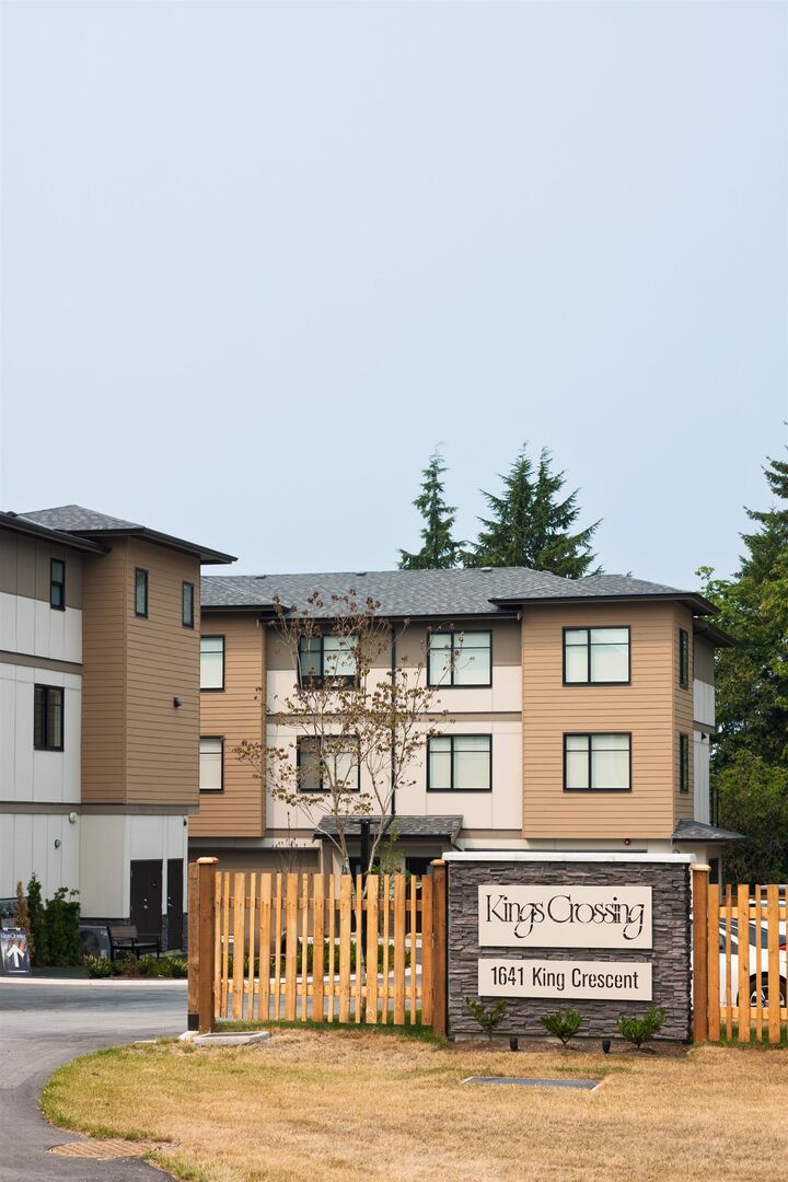 Property Photo: 1641 King Crescent 11 BC V2S 7M7