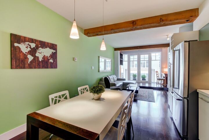 Property Photo:  1275 Hamilton Street 207  BC V6B 1E2 