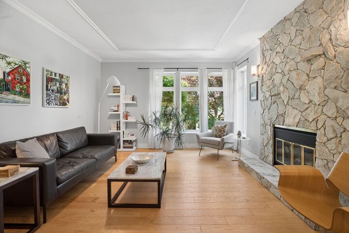 Property Photo: 12498 202B Street BC V2X 9X3