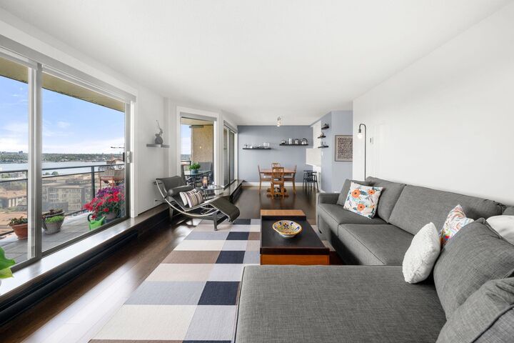 Property Photo: 444 Lonsdale Avenue 1101 BC V7M 3H5